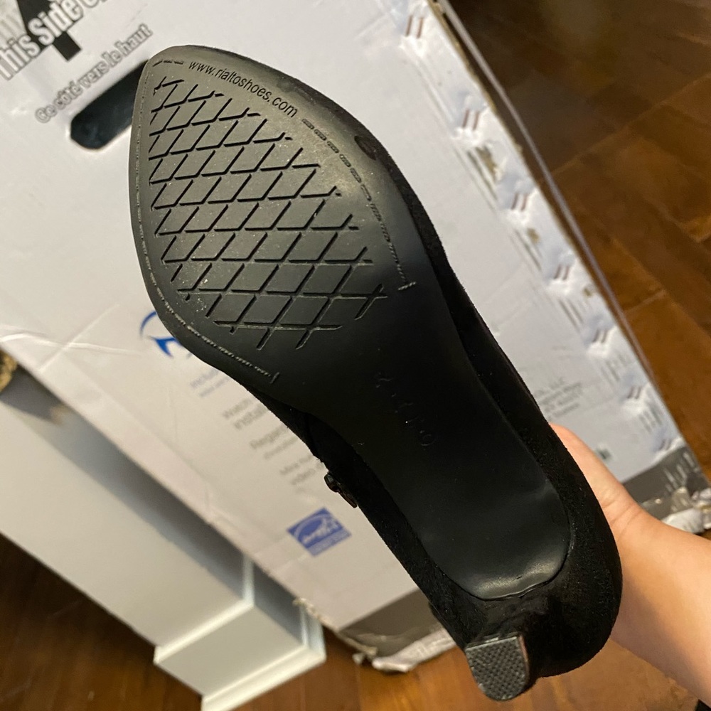 Booties - Picture 3 of 6